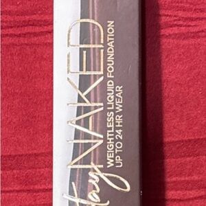 Urban Decay Stay Naked Weightless Liquid Foundation